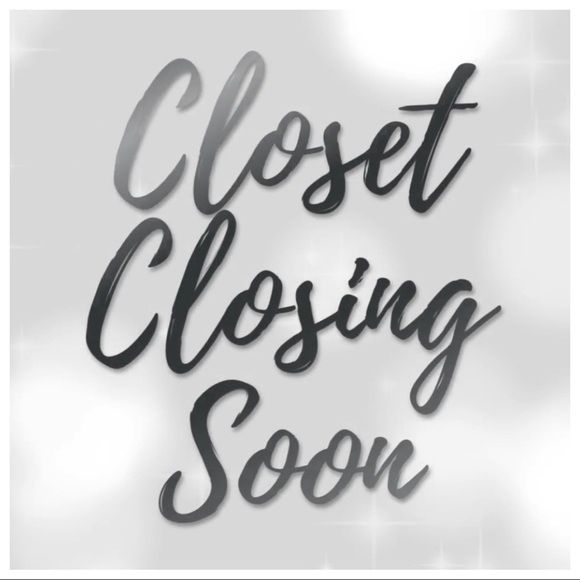 Closet Closing MAY 1, 2020 - Picture 2 of 7